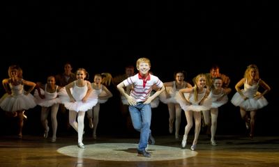 Kaine Ward and the Ballet Girls Photo