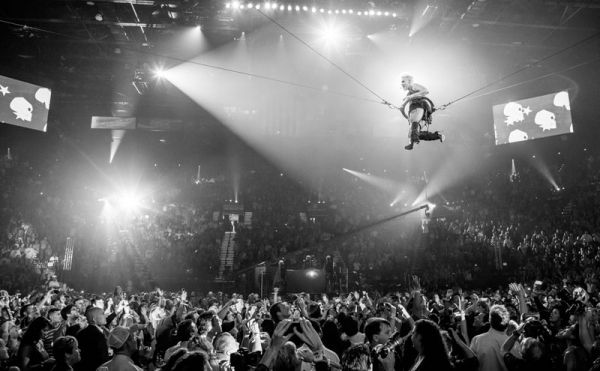 Photo Flash: Extended Look at iHeartRadio Music Festival, Airs Tonight on The CW  Image