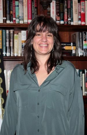 Pam MacKinnon @ BroadwayWorld Pam MacKinnon Photo