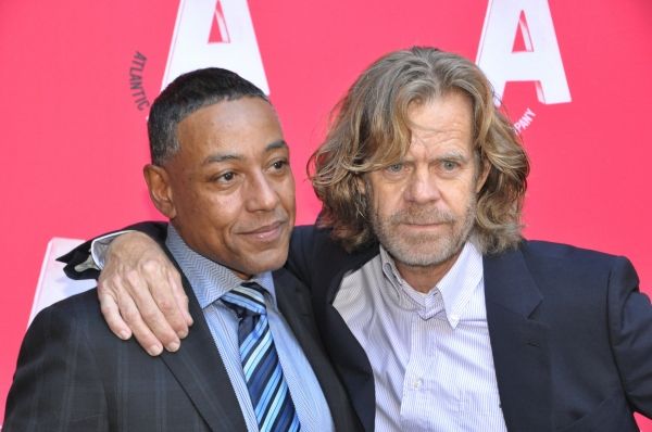  Giancarlo Esposity and William H. Macy Photo
