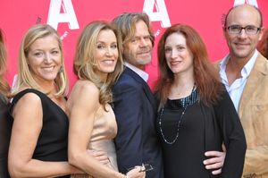  Mary McCann, Felicity Huffman, William H. Macy Photo
