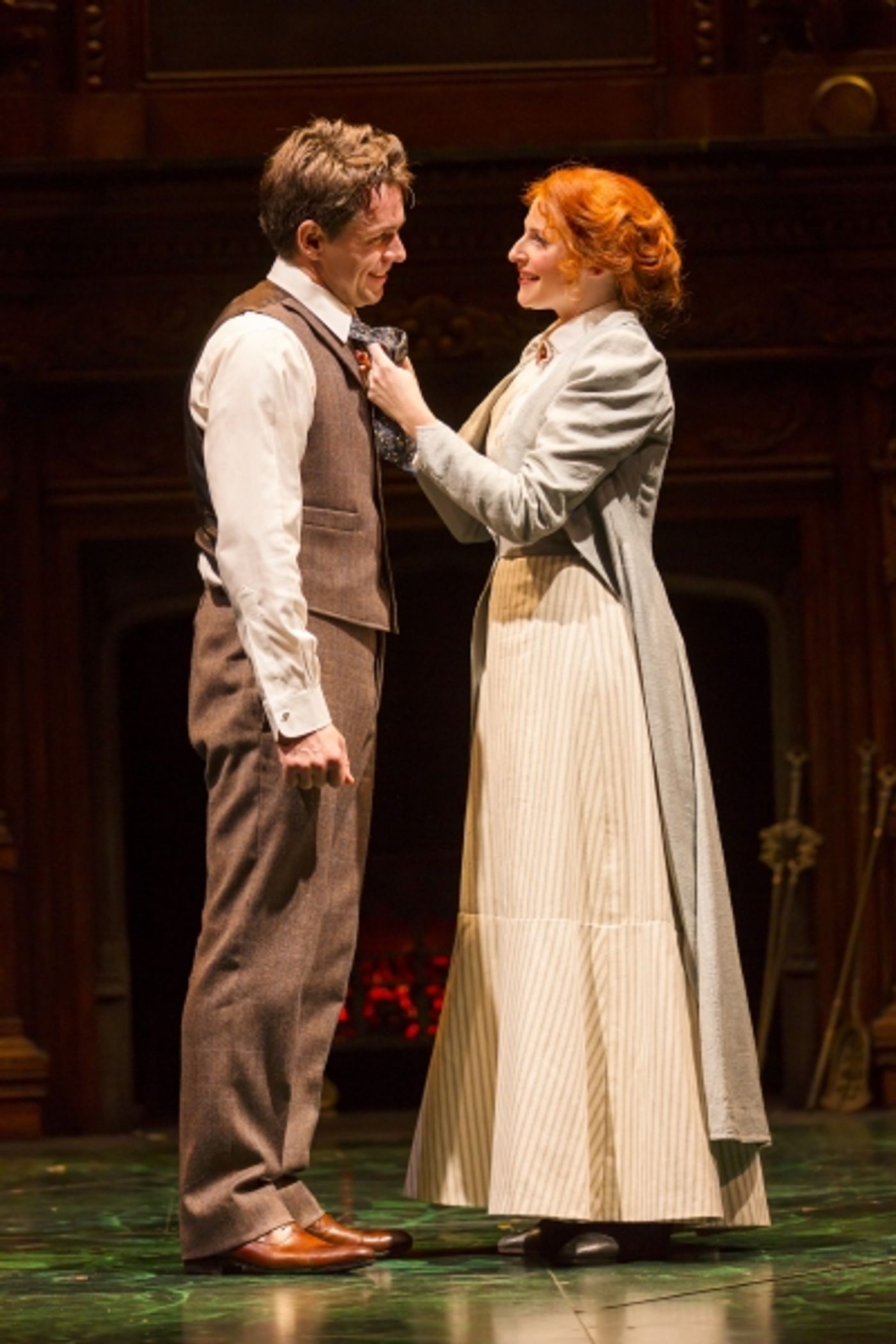 Photo Flash: First Look at Julian Ovenden and Rosalie Craig in FINDING NEVERLAND!  Image