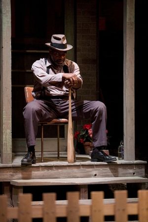 David Alan Anderson as Troy @ BroadwayWorld David Alan Anderson as Troy Photo