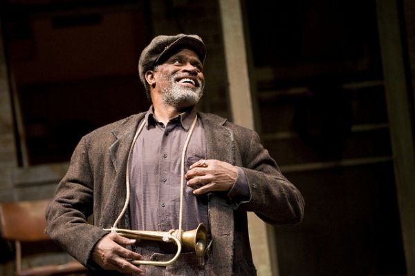 Jerome Preston Bates as Gabriel Photo