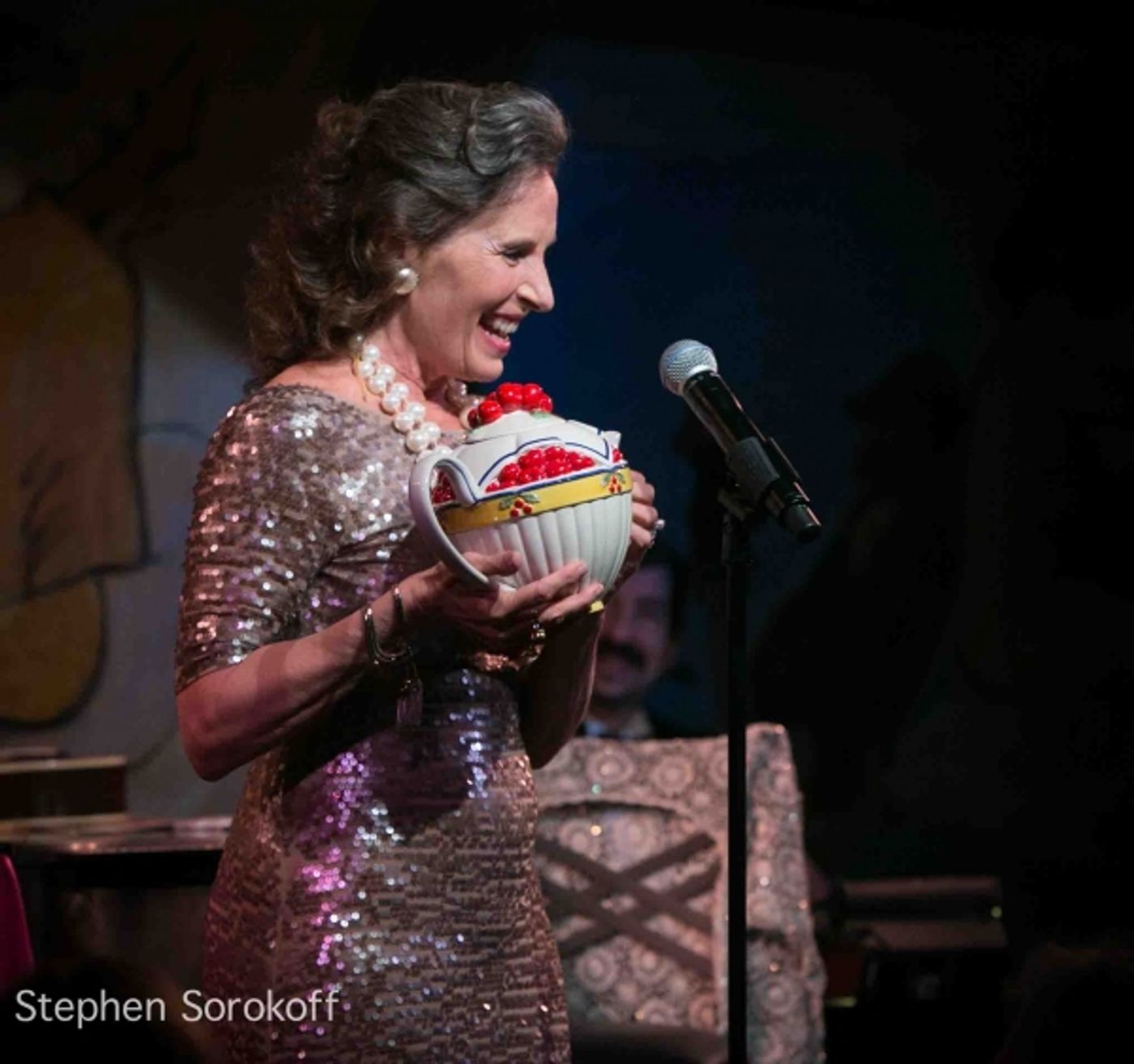 Photo Coverage: Andrea Marcovicci Brings SMILE to Cafe Carlyle  Image