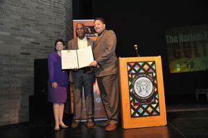 Dr. Lisa Staiano-Coico, Danny Glover, and Geoffrey E. Eaton @ BroadwayWorld Dr. Lisa Staiano-Coico, Danny Glover, and Geoffrey E. Eaton Photo