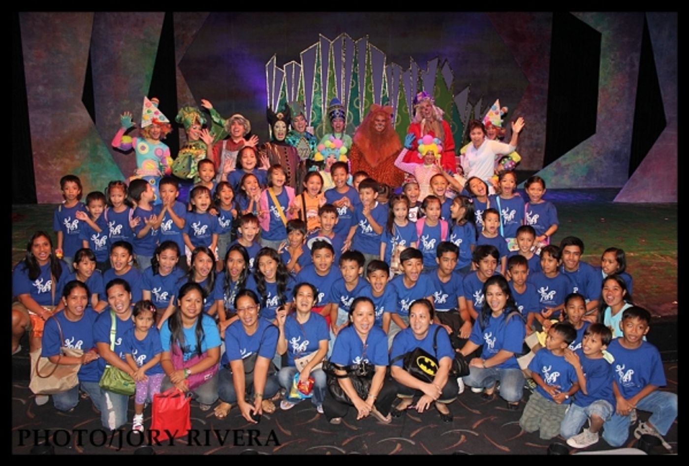 Photo Exclusive: THE WIZARD OF OZ’s Charity Performance  Image