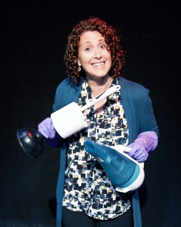 Rebecca Scholtec as Becky Photo