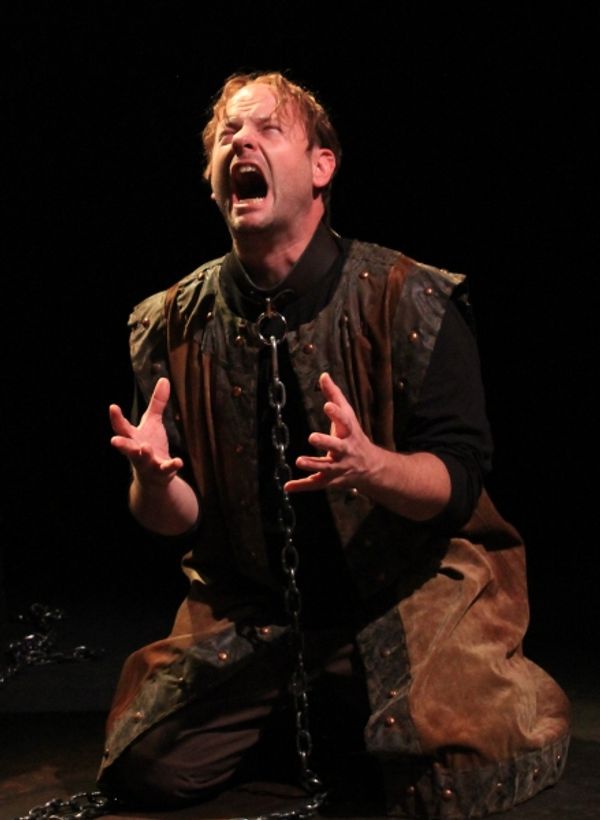 David Wald as Segismundo Photo