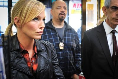 Kelli Giddish, Ice-T, Richard Belzer 
 Photo