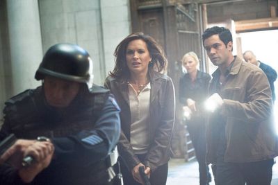 Mariska Hargitay, Danny Pino  Photo
