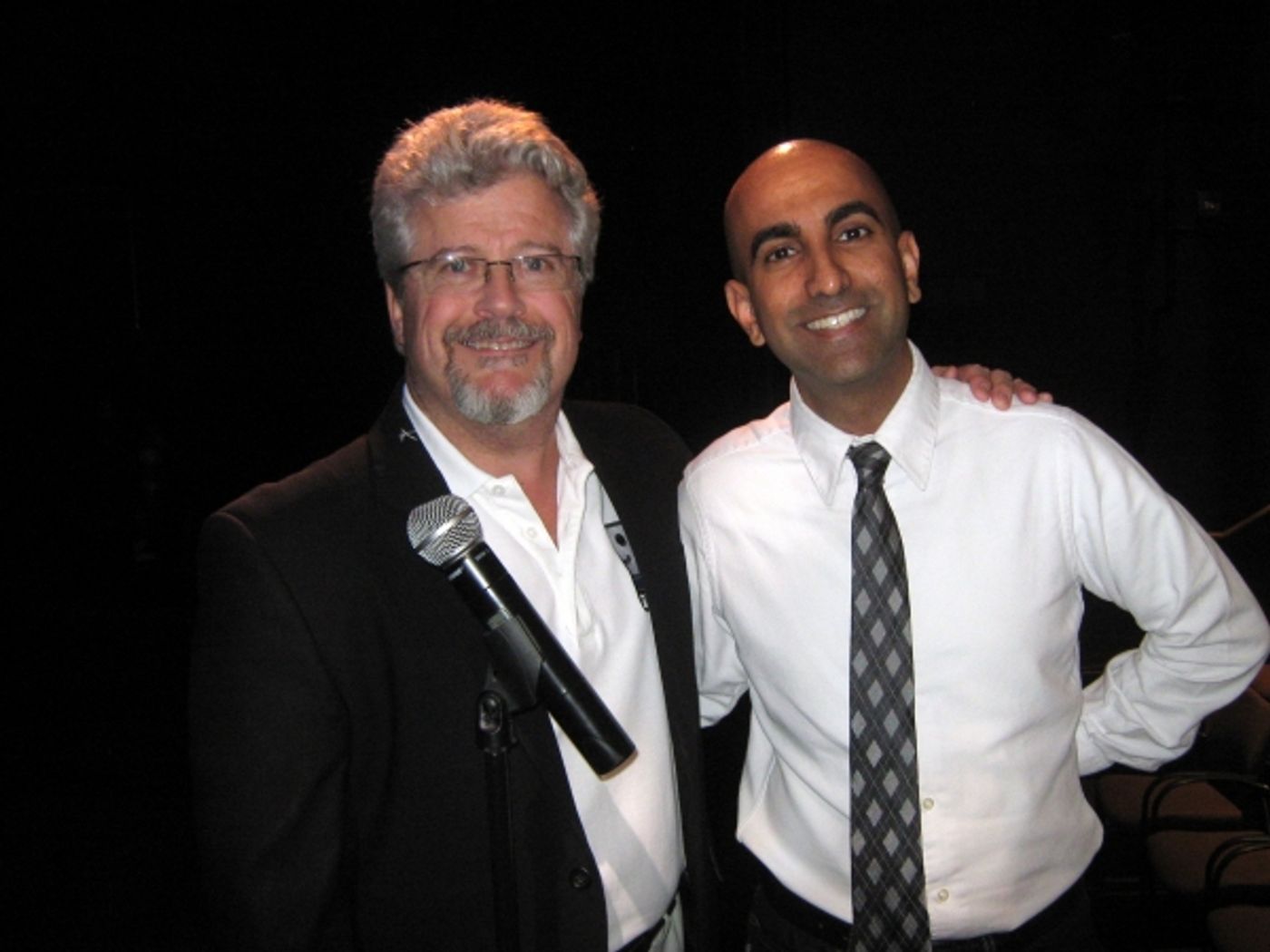 Photo Flash: Comedian Rajiv Satyal Packs Theatre for Ohio 'Homecoming' Photo Flash: Comedian Rajiv Satyal Packs Theatre for Ohio 'Homecoming' Image