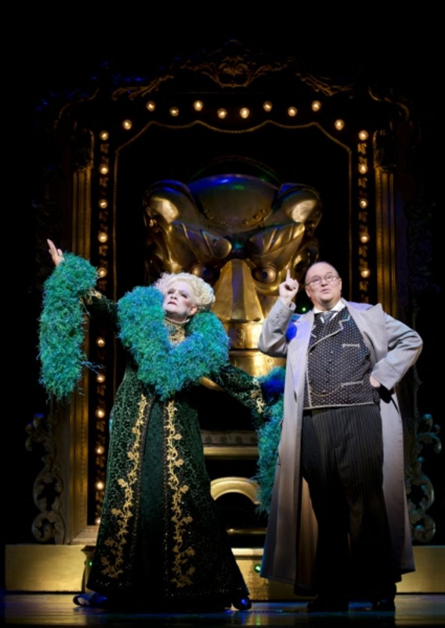 Photo Flash: First Look at Patti Murin, Cliffton Hall and More in WICKED First North American Tour Image