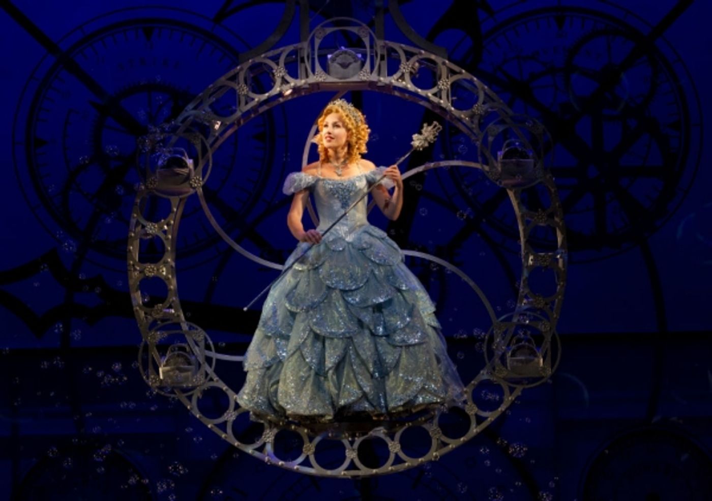 Photo Flash: First Look at Christine Dwyer, Billy Harrigan Tighe and More in WICKED Second North American Tour  Image