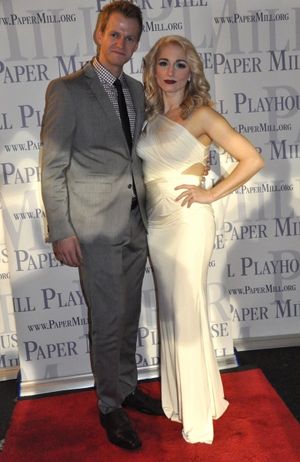 Jeffrey Pew and Jessica Lee Goldyn Photo