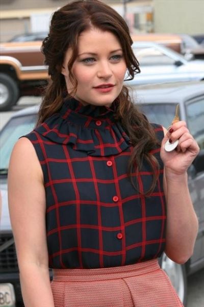 EMILIE DE RAVIN Photo