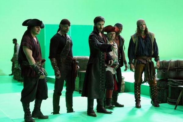 Photo Flash: First Look at ONCE UPON A TIME'S Upcoming Episode to Air 10/21  Image