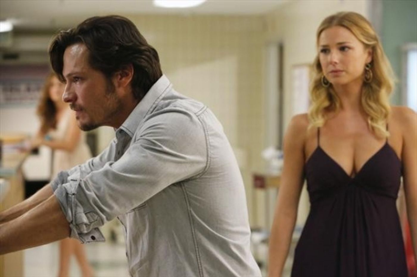 Photo Flash: Sneak Preview of REVENGE's 'Intuition' Episode, Airing 10/21 Photo Flash: Sneak Preview of REVENGE's 'Intuition' Episode, Airing 10/21 Image