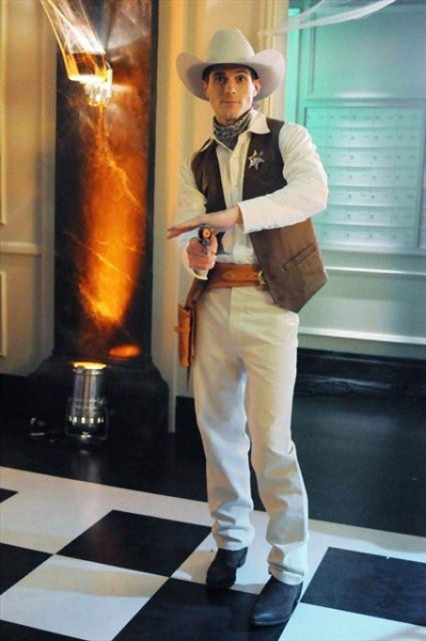 Photo Flash: Behind the Scenes - 666 PARK AVENUE's 'A Crowd of Demons' Episode, Airing 10/28  Image