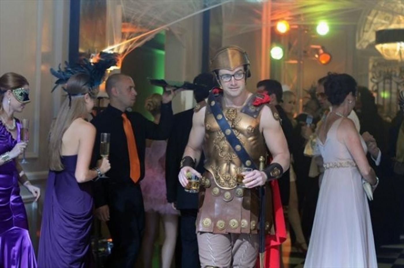 Photo Flash: Behind the Scenes - 666 PARK AVENUE's 'A Crowd of Demons' Episode, Airing 10/28  Image