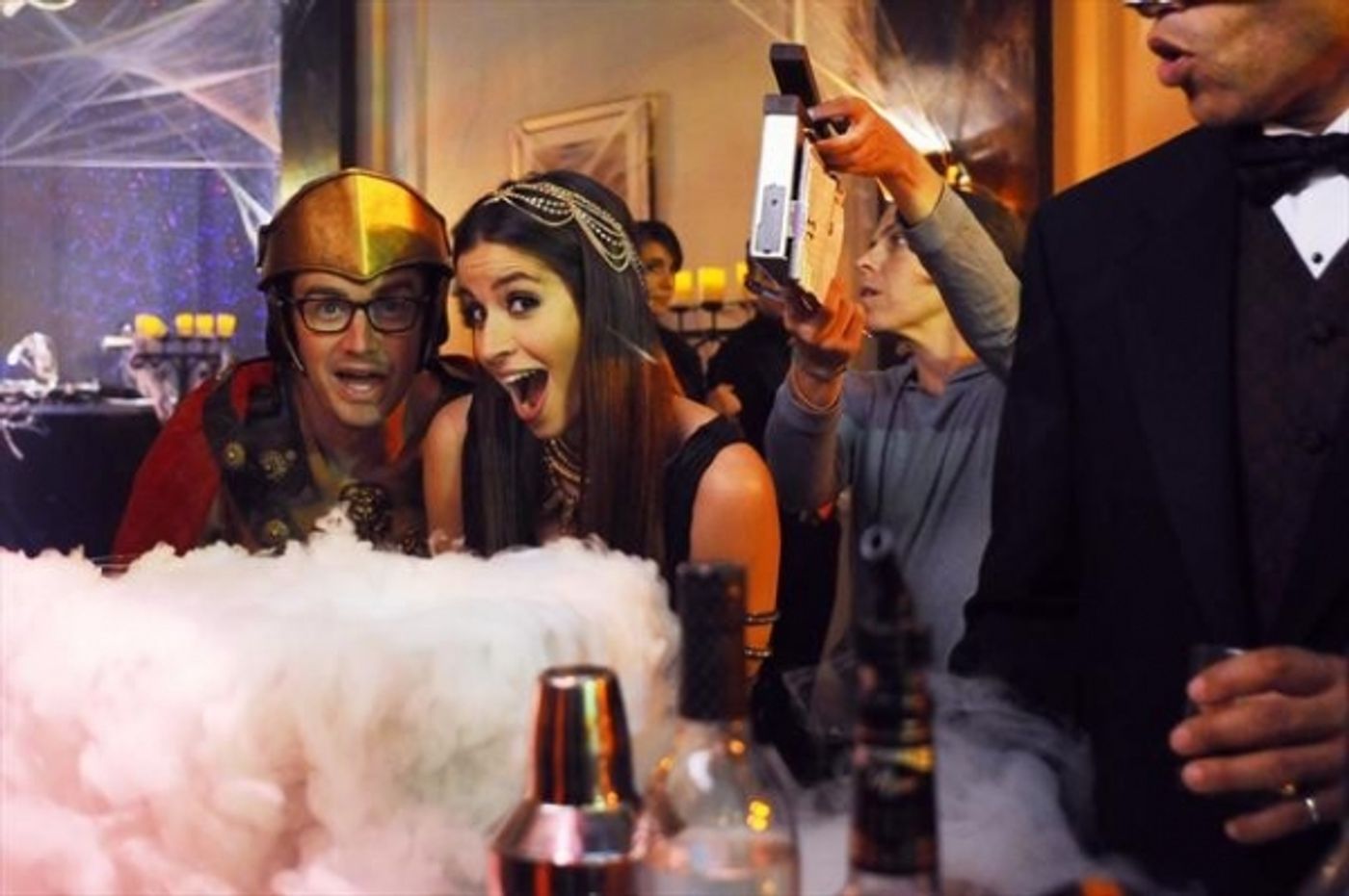 Photo Flash: Behind the Scenes - 666 PARK AVENUE's 'A Crowd of Demons' Episode, Airing 10/28  Image