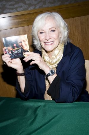 Betty Buckley Photo