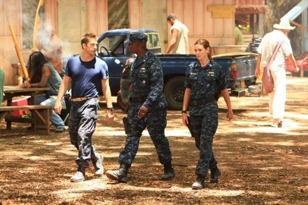 SCOTT SPEEDMAN, ANDRE BRAUGHER, DAISY BETTS    Photo