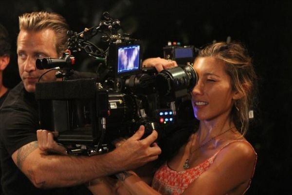 Photo Flash: Behind-The-Scenes Look at LAST RESORT's Upcoming Episode, 'Voluntold,' Airs 10/18  Image