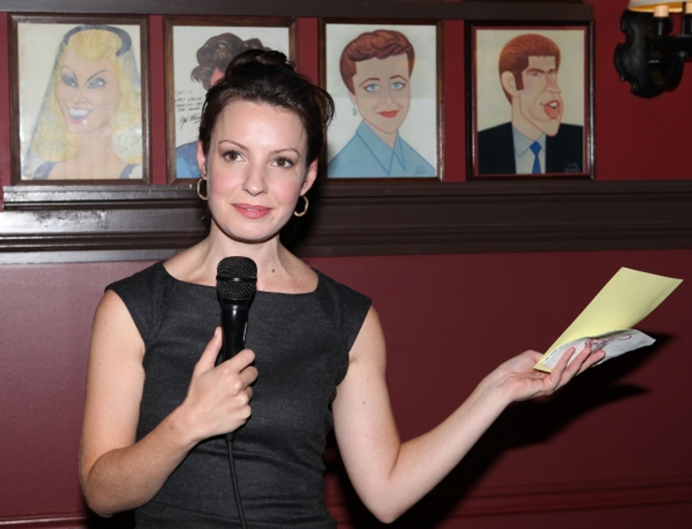 Photo Coverage: GRACE's Michael Shannon, Ed Asner and Paul Rudd Get Sardi's Caricatures!  Image