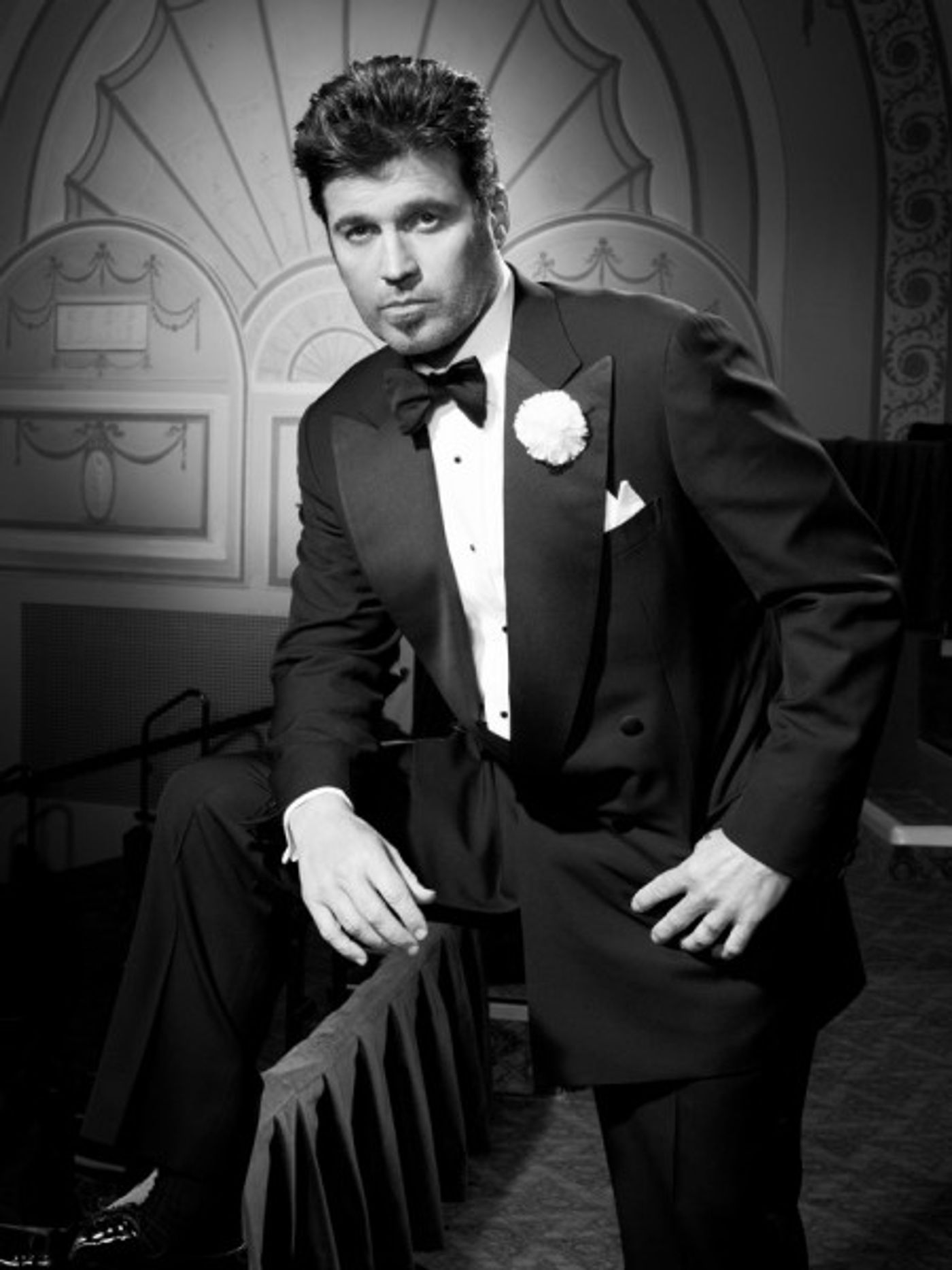 Photo Flash: First Look at Billy Ray Cyrus as CHICAGO's 'Billy Flynn'  Image