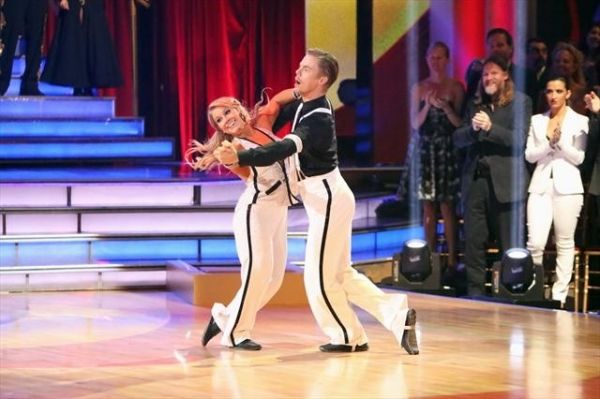 SHAWN JOHNSON, DEREK HOUGH    Photo