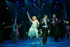 Lauren Kennedy, Jarrod Emick and Company @ BroadwayWorld Lauren Kennedy, Jarrod Emick and Company Photo
