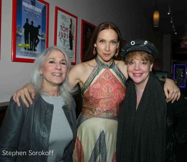 Jamie DeRoy, Lauren Fox & KT Sullivan Photo