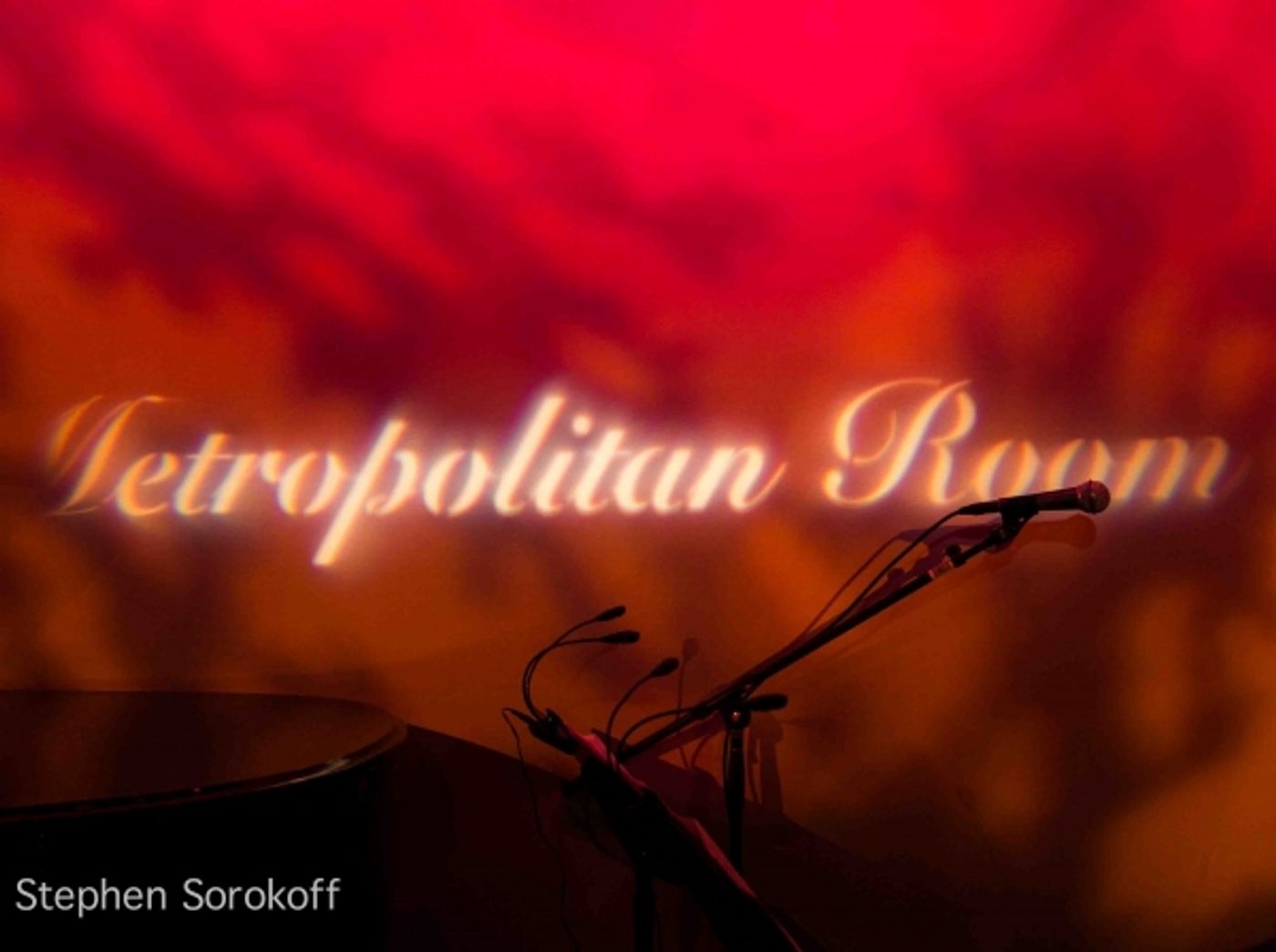 Photo Coverage: Lauren Fox Brings CANYON FOLKIES to Metropolitan Room Photo Coverage: Lauren Fox Brings CANYON FOLKIES to Metropolitan Room Image