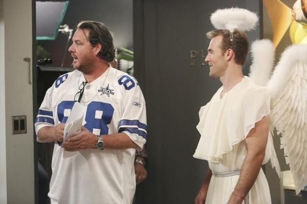 VICTOR NELLI JR. (DIRECTOR), JAMES VAN DER BEEK  Photo