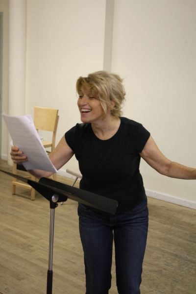 Photos: Liz Larsen, KT Sullivan, Chris Hoch & More in Rehearsal for UnsungMusicalsCo.'s AT HOME ABROAD — photo 8 of 12
