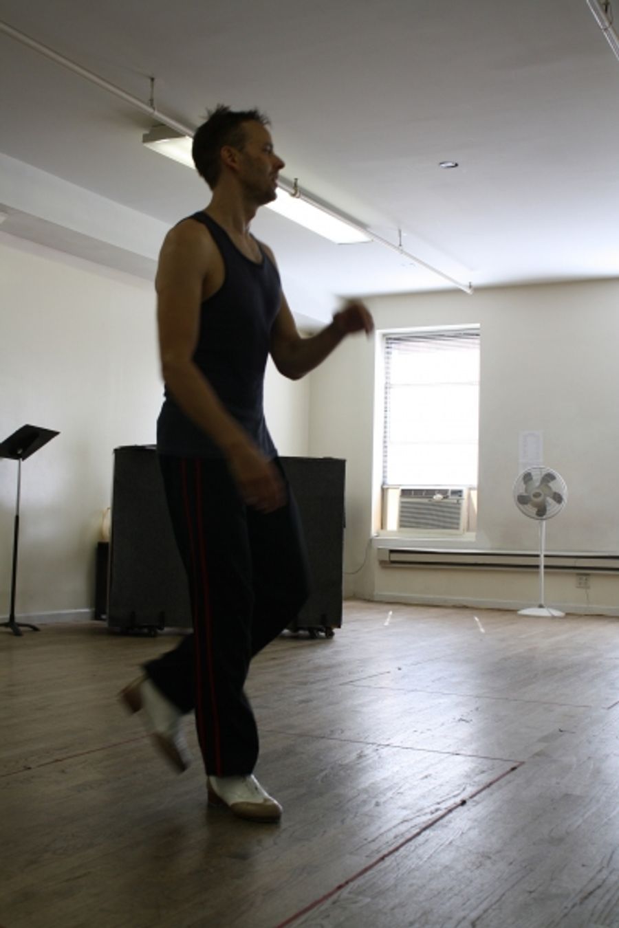Photo Flash: Liz Larsen, KT Sullivan, Chris Hoch & More in Rehearsal for UnsungMusicalsCo.'s AT HOME ABROAD Image