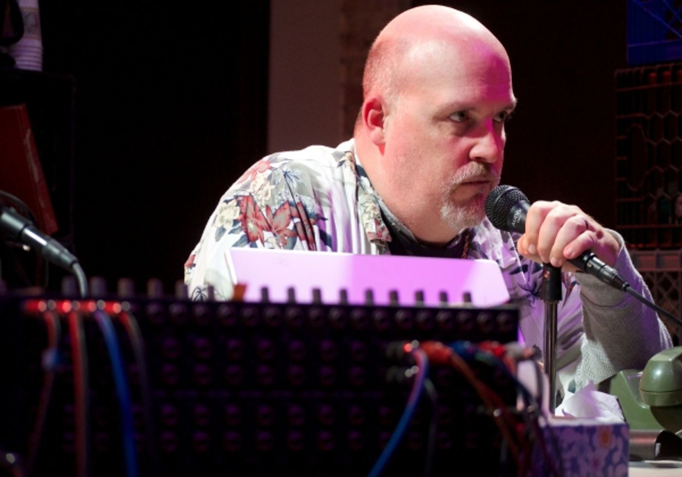 Photo Flash: First Look at Strawdog Theatre's PONTYPOOL  Image