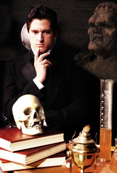 Louis Crespo as Victor Frankenstein and Michael Raabe as The Creature. Photo