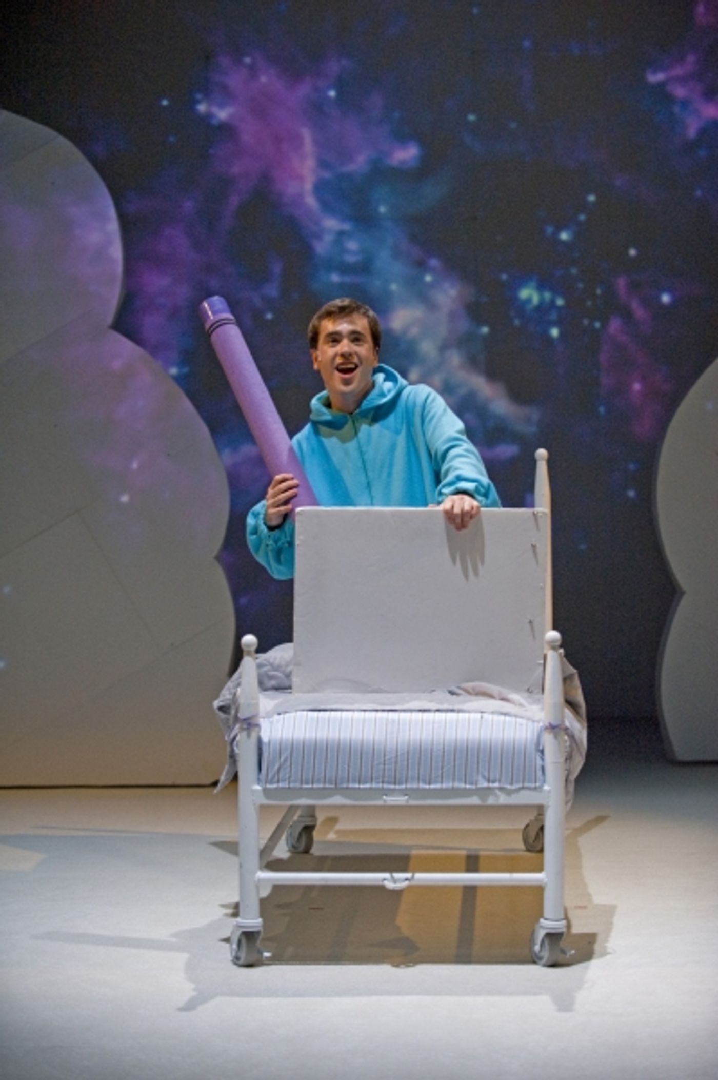 Photo Flash: First Look at Chicago Children's Theatre's HAROLD AND THE PURPLE CRAYON Photo Flash: First Look at Chicago Children's Theatre's HAROLD AND THE PURPLE CRAYON Image