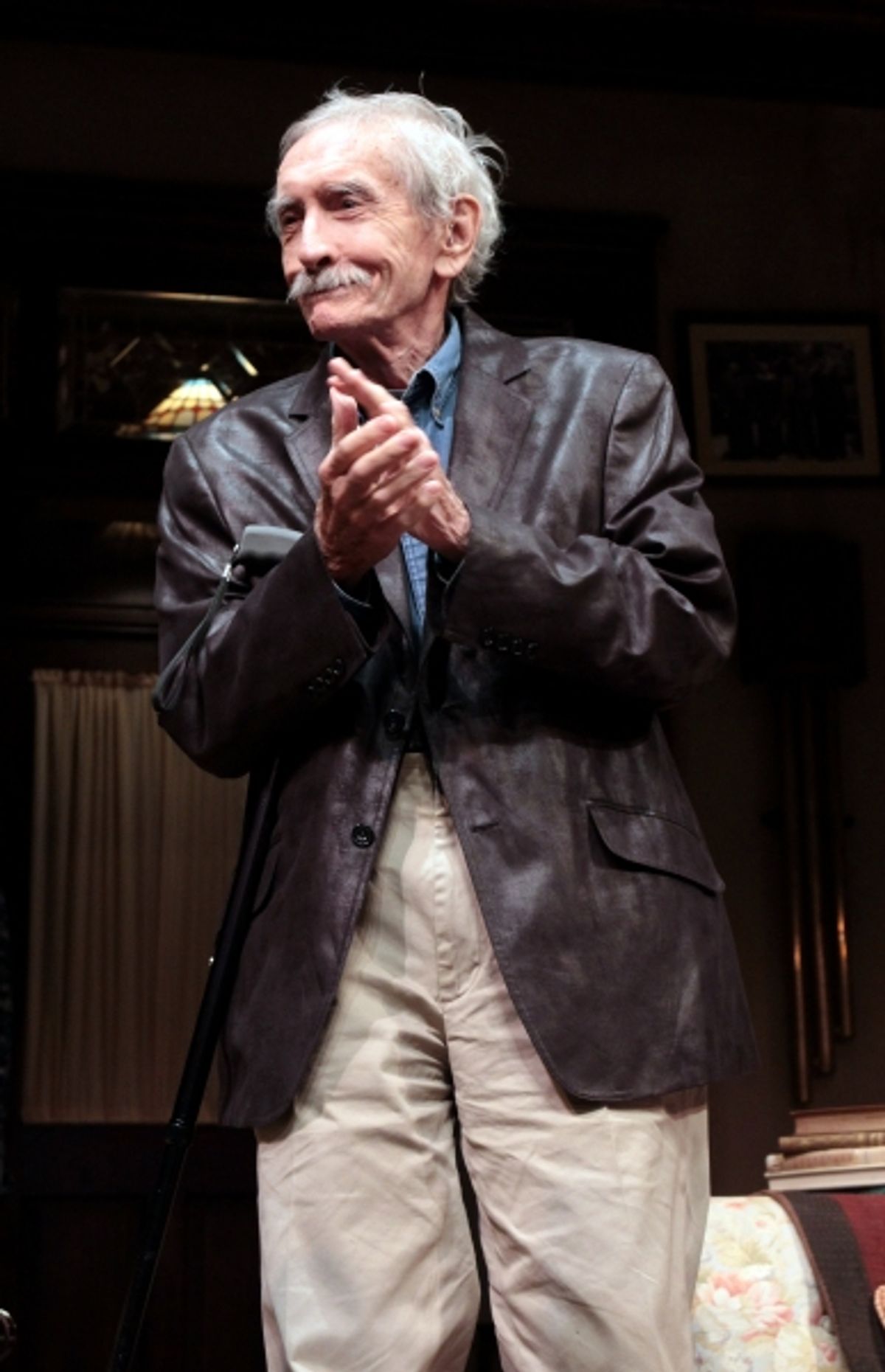 Edward Albee

Date Of Birth:
March 12, 1928 (84)
Birth Place:
Washington, DC, USA
Gender:
Male at 