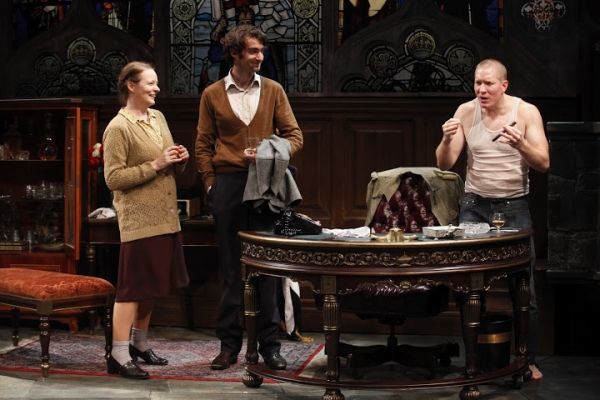 Cara Seymour (as Lily), James Russell (as Michael) and Joseph Sikora (as Skinner)  Photo