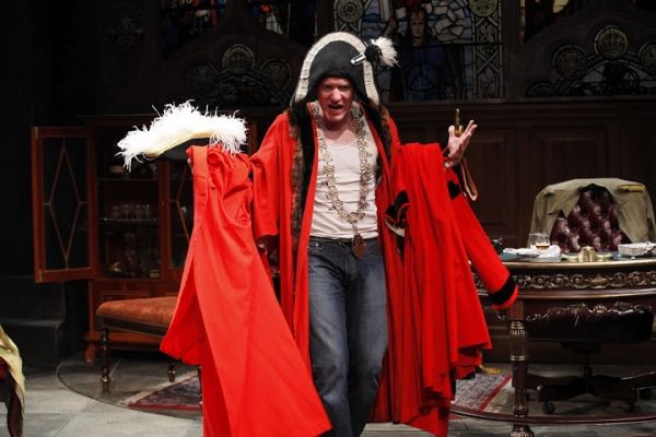 Joseph Sikora (as Skinner) Photo