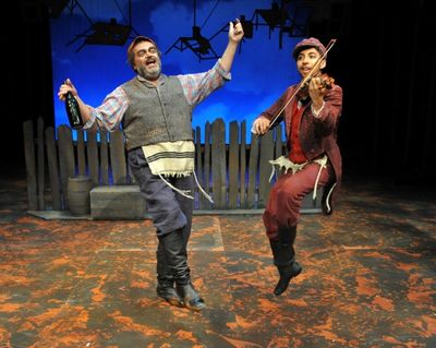 Bill Nolte (Tevye ) and Andrew Mayer (The Fiddler)
 Photo