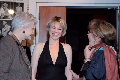 Angela Lansbury, Angelica Page, Elizabeth Ashley
 Photo