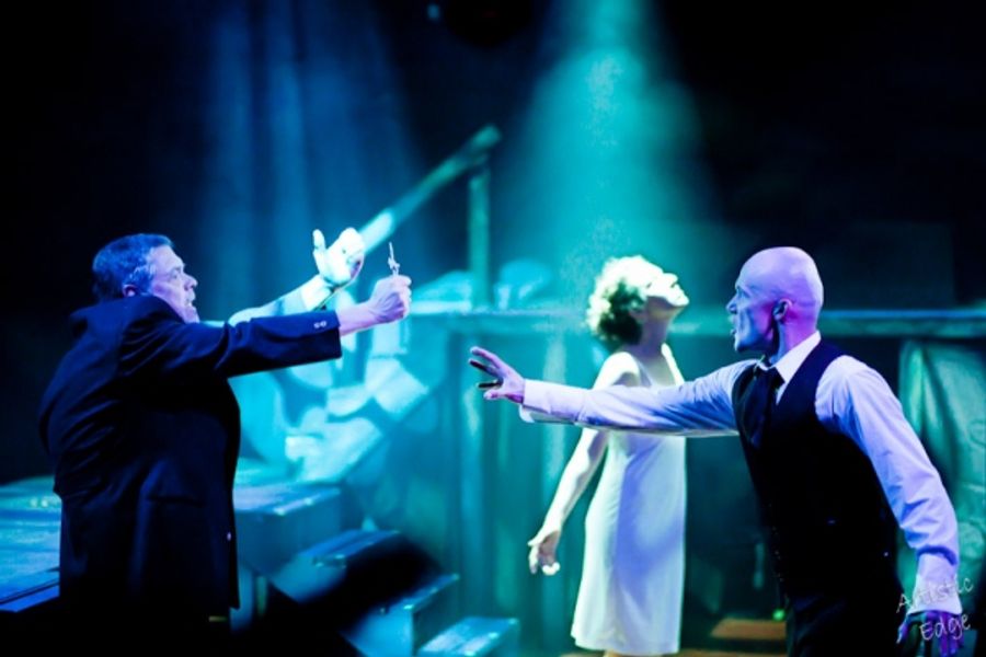 Photo Flash: Courthouse Center for the Arts Presents DRACULA Image