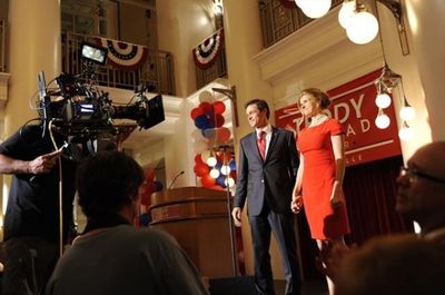 ERIC CLOSE, CONNIE BRITTON    Photo
