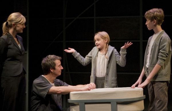 Diana Dresser, Timothy McCracken, Amelia Modesitt and Jackson Garske Photo