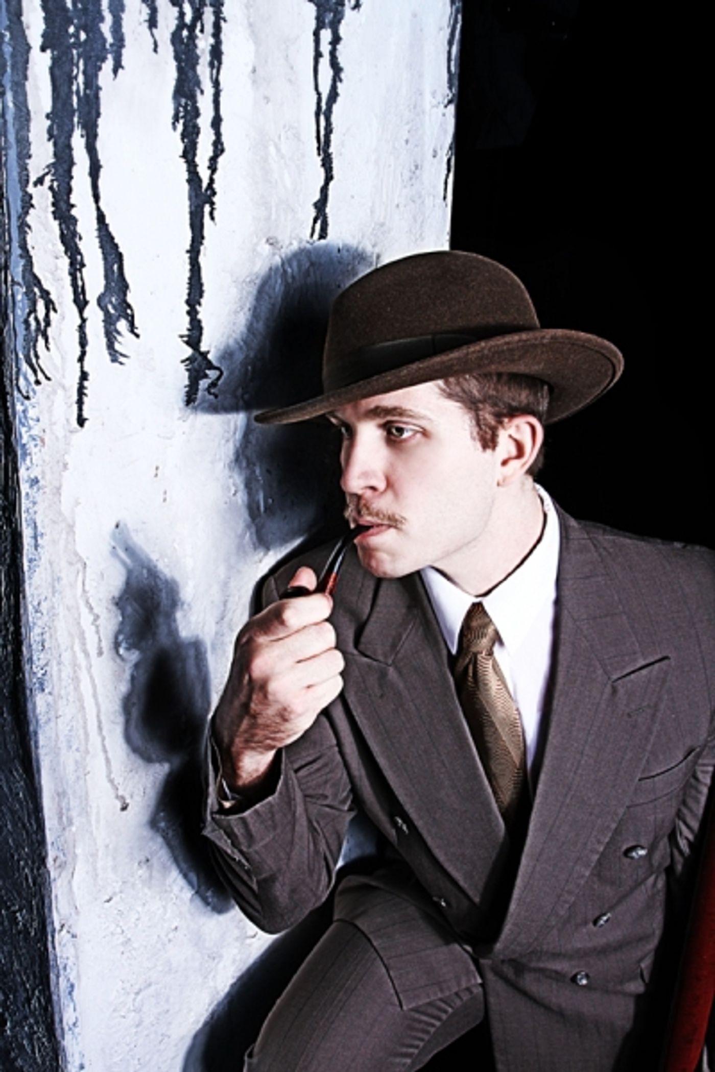 Photo Flash: First Look at Jesse R. Gephart, Tony Hefner and More in Raleigh Little Theatre's 39 STEPS Photo Flash: First Look at Jesse R. Gephart, Tony Hefner and More in Raleigh Little Theatre's 39 STEPS Image