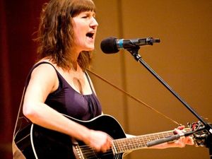 Phoebe Kreutz @ BroadwayWorld Phoebe Kreutz Photo